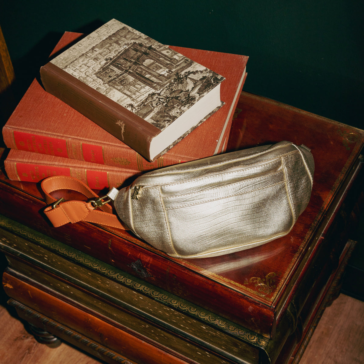 Holly Embossed Lizard Gold