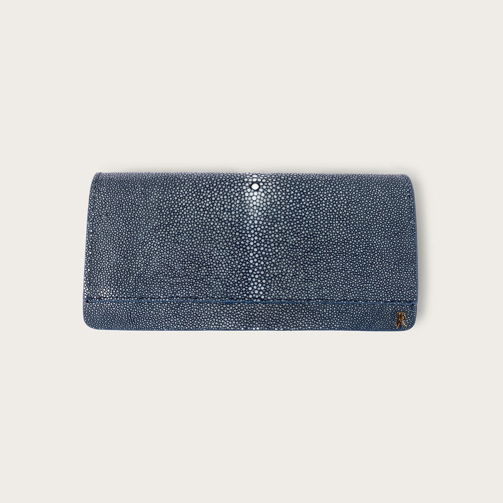 Claire Polished Stingray Blue Onyx